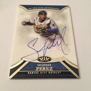 2013 Topps Tier One On The Rise Autographs Salvador Perez ORA-SP2 331/399